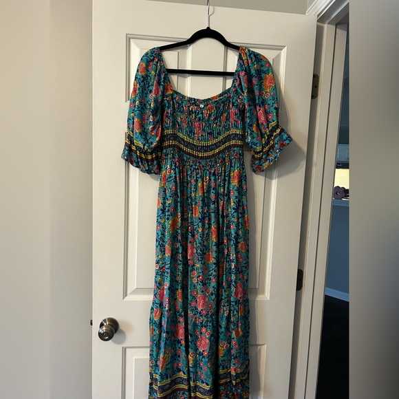 Dresses & Skirts - Floral Blue Stretchy Bust Maxi Dress Size XXL - NWT